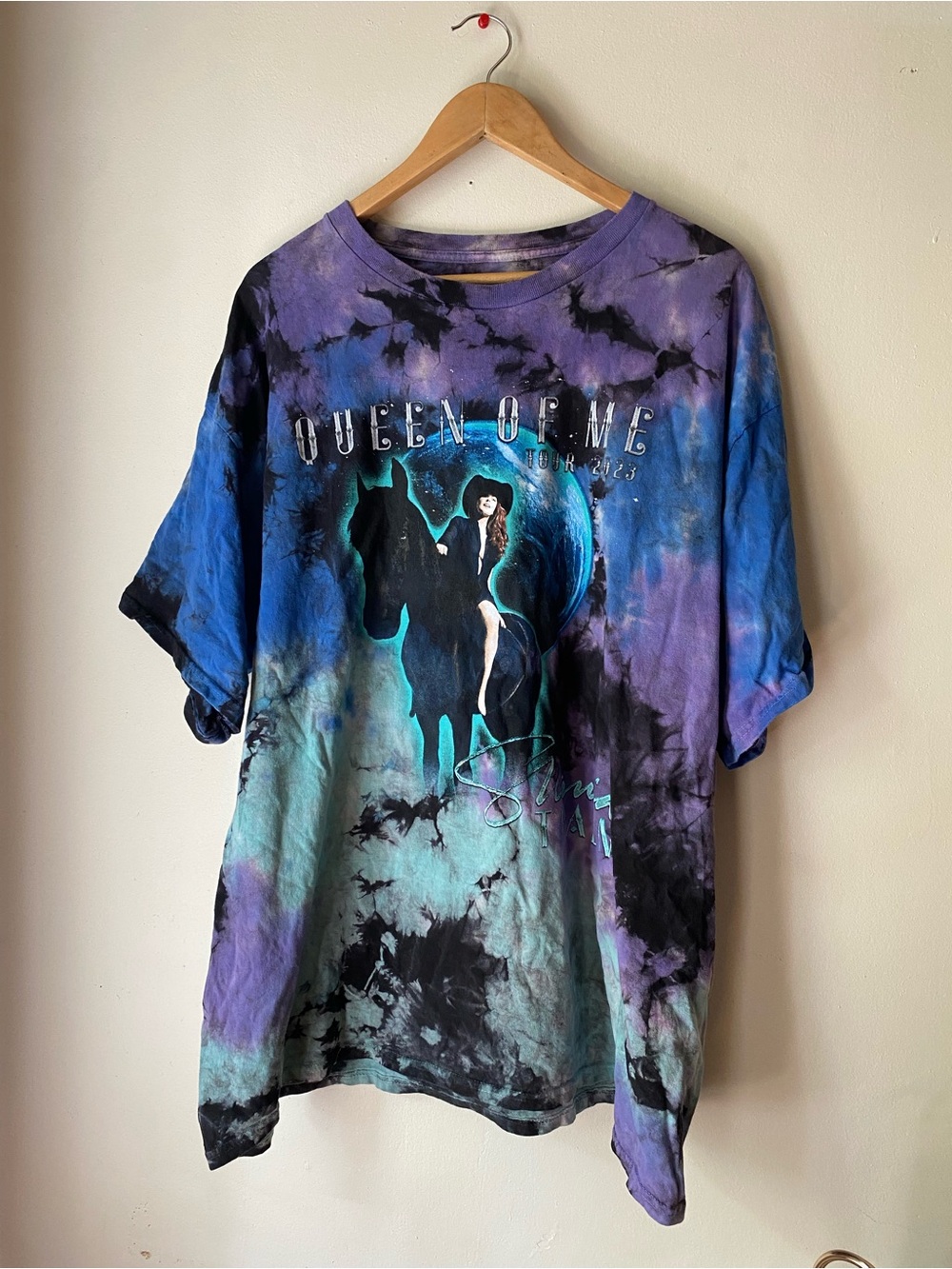 2023 Shania Twain Queen of Me Tie-Dye Graphic Tee - Purple/Blue